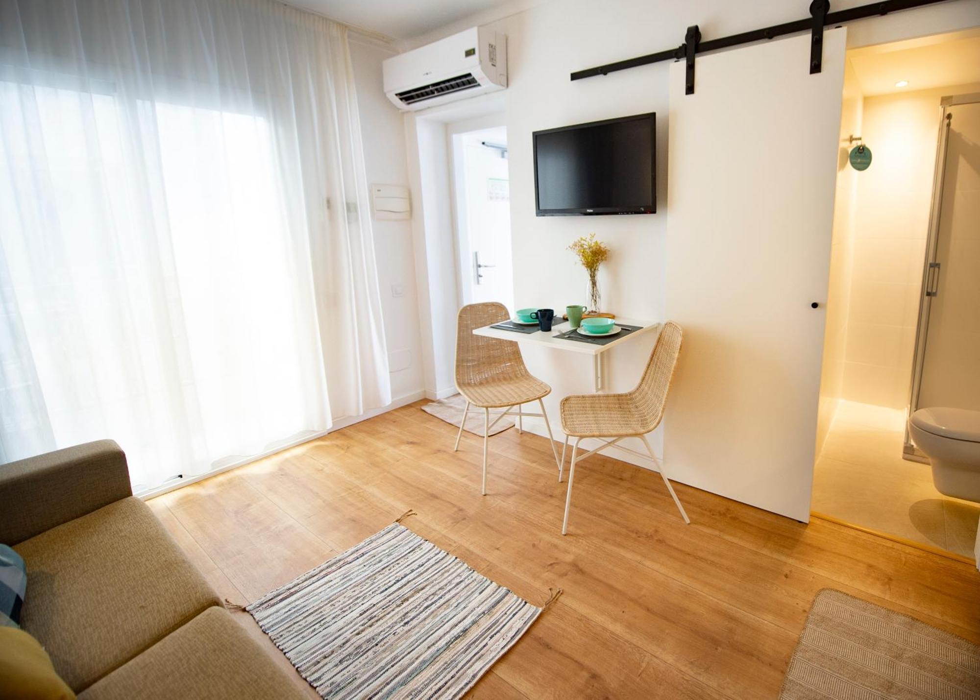Hostal Blanca Can Picafort  Exterior photo