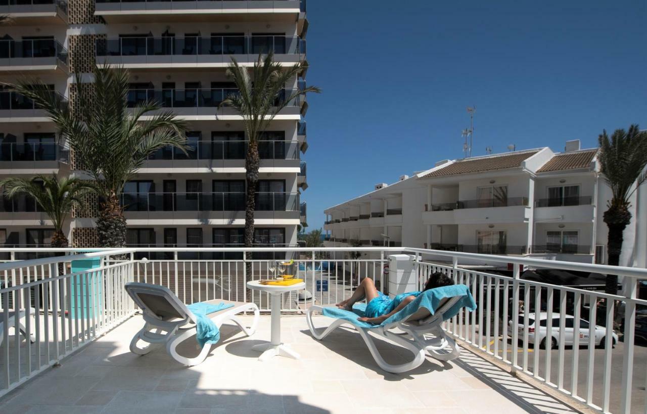 Hostal Blanca Can Picafort  Exterior photo